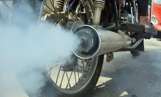 موتورسوارانی که نرخ تورم را بالا میبرند