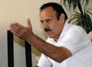 صادقی: قلعهنویی خودش را هم بکُشد فایدهای ندارد/ تیم ملی فقط دو بازیکن دارد که آنها هم ۵۰ درصد بازی میکنند