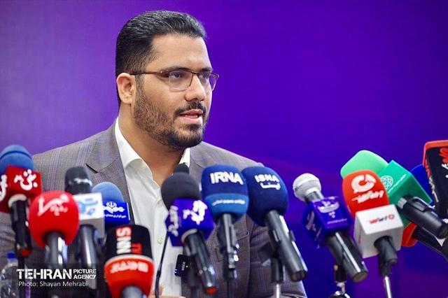 تشدید نظارتها و افزایش ساعت کاری میادین ترهبار شهرداری در آستانه شب یلدا/ با وزارت کشاورزی برای کاهش فشار اقتصادی بر مردم در حال رایزنی هستیم