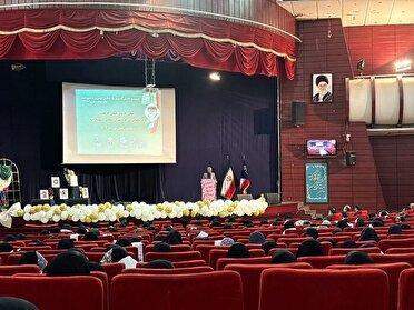 برگزاری آیین پایانی اردوی راهیان نور ۷۰۰ دختر دانش آموز در مشهد
