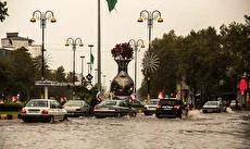 بارشهای دیدنی باران در واپسین روزهای پاییزی در تنکابن و رامسر (فیلم)