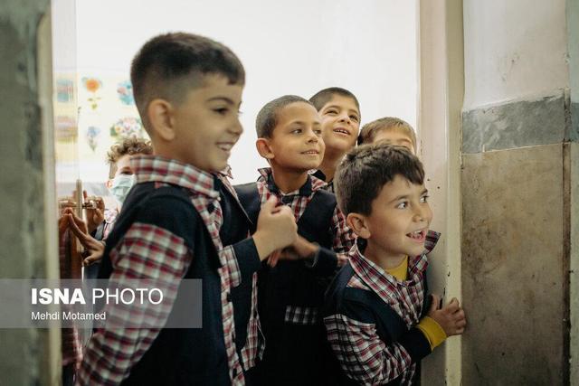 تراکم جمعیت دانش‌آموزی کلاس‌های تهران ۳۱.۲ نفر/ ۱۰ هزار کلاس نیازمند بازسازی فوری