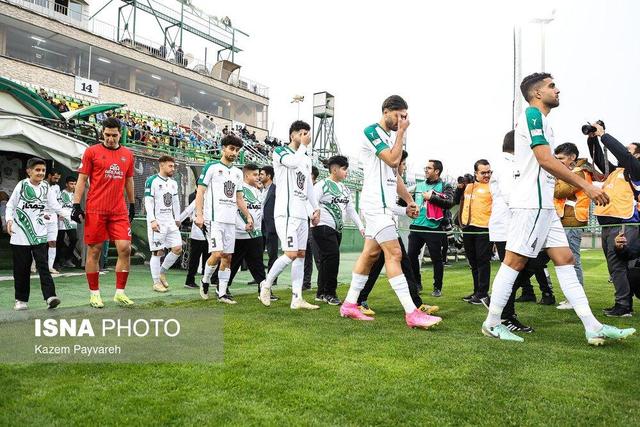 مدیرعامل ذوبآهن: باید مانند بانکها درآمدزایی کنیم/ یک مهاجم ششدانگ لازم داریم