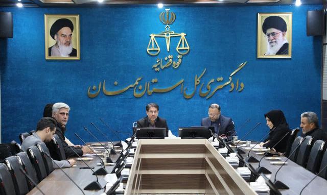 ساماندهی وسایل نقلیه توقیفی در توقفگاهها استان سمنان