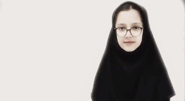 کلنگ ساخت مدرسه را با گریه برای دخترم به زمین زدم