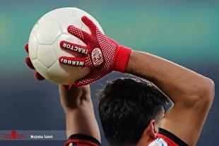 تساوی تراکتور و پیکان در نیمه نخست