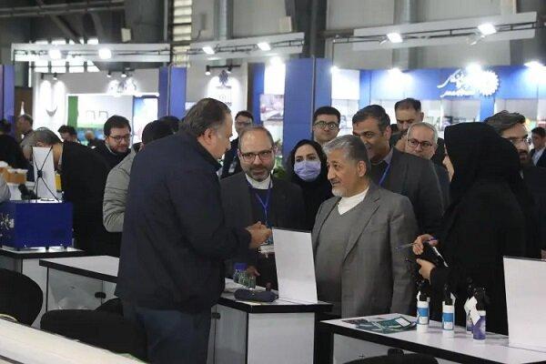بازدید دکتر رنجبر از بیستوششمین نمایشگاه دستاوردهای پژوهشی و فناورانه
