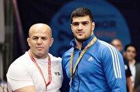 باید دست این مردم را بوسید؛ آدم با خاکِ خودش خداحافظی نمیکند/ شاید کشتی زارع و امیر به هم نمیخورد؛ من زورم را زدم