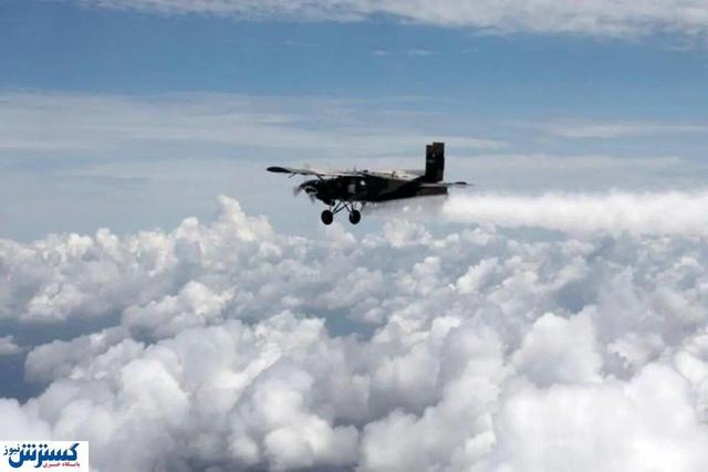 ببینید | جادوی یخ خشک؛ ابرسازی در چند ثانیه وسط آسمان