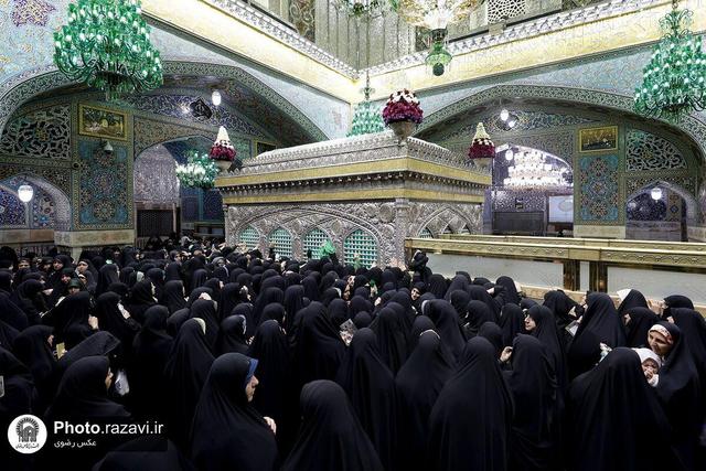 از تکثر تجربههای فردی تا شکلگیری روح جمعی