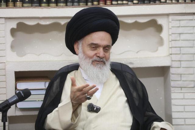 آیت الله حسینی بوشهری تبیین کرد: رهبر انقلاب؛ مرد میدان‌های سخت و سرنوشت ساز