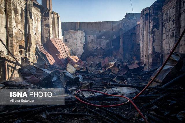 تصاویری ناراحت کننده از سوختن "سینما ایران" در آتش