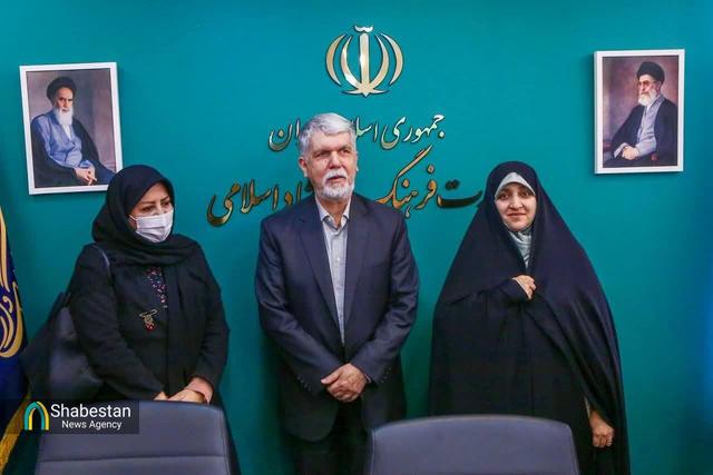 صالحی: «وطن‌نگاری» به ماندگاری ایران عزیز کمک خواهد کرد