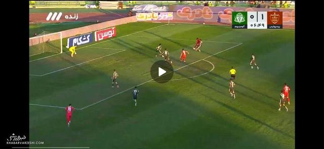 ویدیو| صحنه مورد اعتراض پرسپولیسی‌ها/ سرنگونی بیفوما در محوطه جریمه