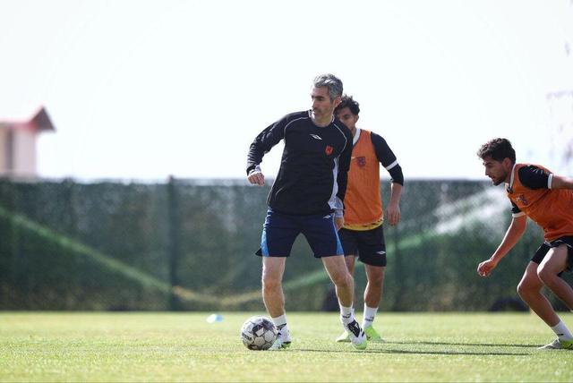 مجتبی جباری: هفته قبل این موضوع را با اطمینان نمیتوانستم بگویم اما الان میگویم!