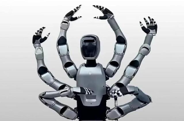 از اولین ربات انساننما جهان با ۶ بازوی رباتیک رونمایی شد