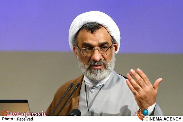 شورای عالی انقلاب فرهنگی در مواجه با ناهنجاری به نحوی تصمیمگیری میکند که دوقطبیسازی شکل نگیرد/ نباید رفتار غلط را هم تایید کرد