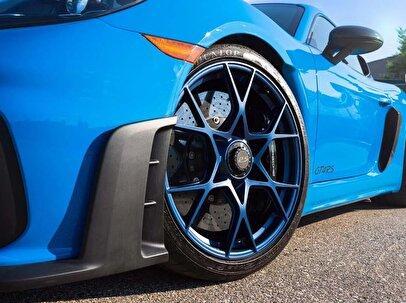 چرا خودروهای خاص به ترمز سرامیکی مجهز میشوند؟