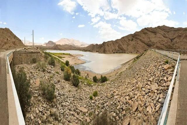 کاهش ۶۰ درصدی بارشها نسبت به میانگین بلندمدت در استان مرکزی