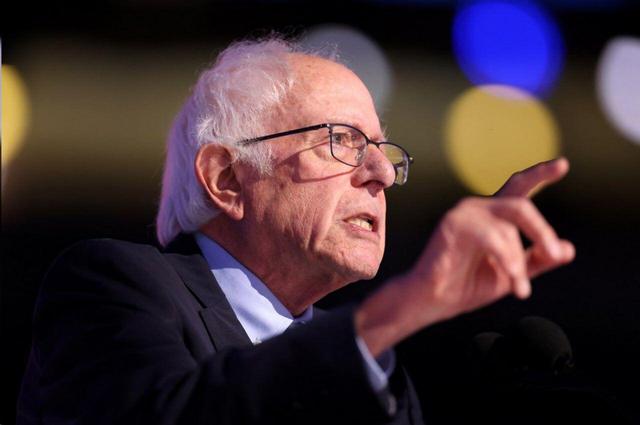 نماینده مجلس سنای آمریکا: ترامپ ما را وارد جنگ با ونزوئلا میکند