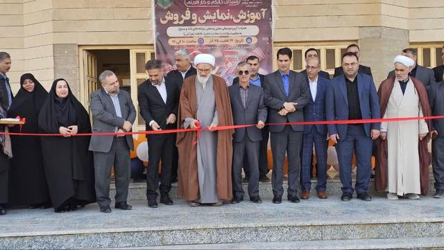 برگزاری جشنواره صنایع دستی و مشاغل خانگی در آبادان