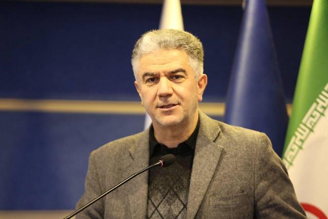 تجمیع منابع بیمههای پایه سلامت در کشور ضروری است