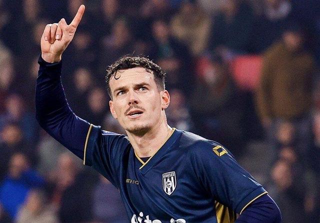 کولاک مهاجم مورد نظر پرسپولیس در لیگ هلند