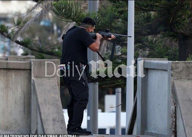 فوری| اولین تصویر از ضاربان تیراندازی خونین در استرالیا منتشر شد