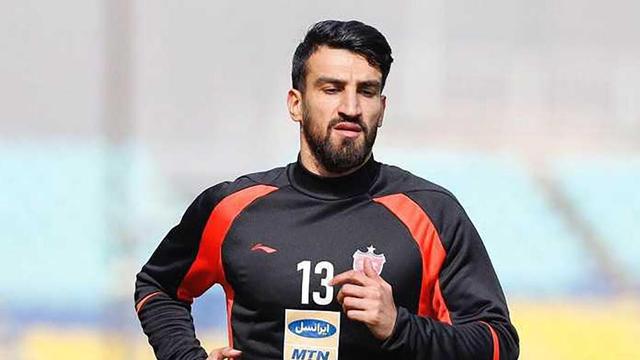 حمله کاپیتان سابق پرسپولیس به گزارشگر جنجالی: جواد خیابانی نشید +عکس