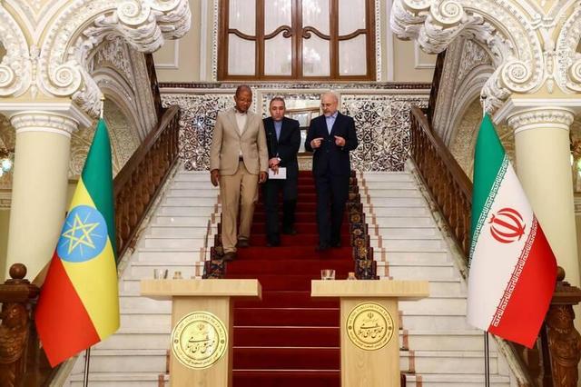 عکس/ دیدار و کنفرانس خبری رئیس مجلس نمایندگان اتیوپی با قالیباف