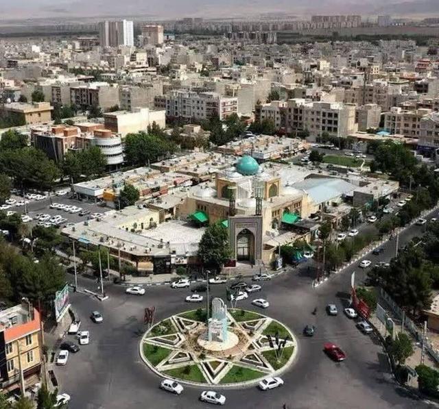 تهیه اطلس سرمایهگذاری؛ گام راهبردی شهرداری محمدیه در جهت توسعه هدفمند شهری