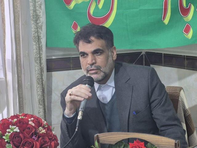 حضور توسلی در نماز جمعه صالح‌آباد/تأکید نماینده مردم بر تداوم پیگیری جهت رفع محرومیت