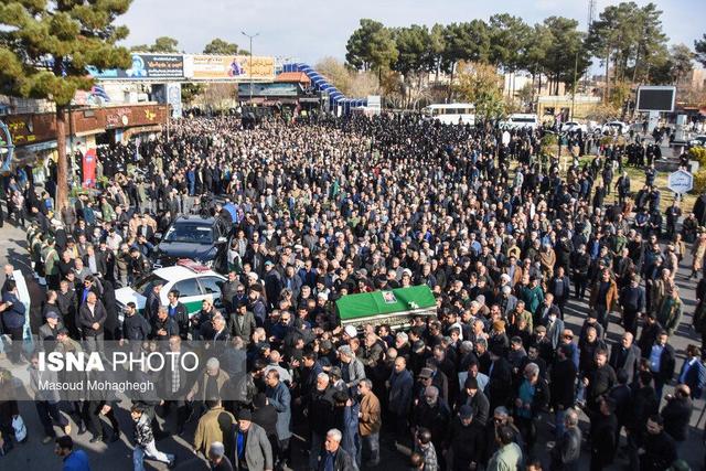 مراسم تشییع پیکر «آیت الله سید محد شاهچراغی» در سمنان