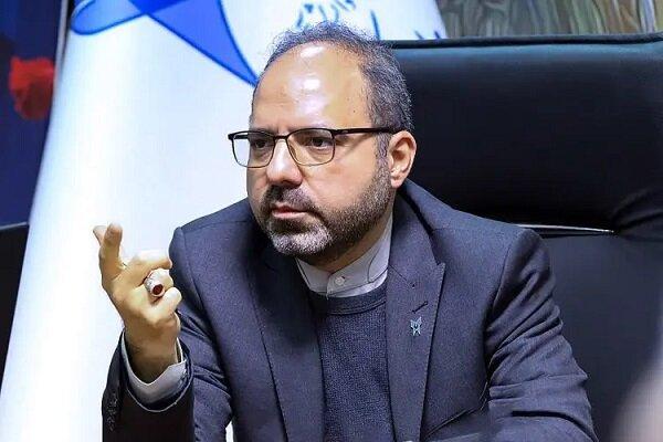 حضور دانشگاه آزاد با محصولات نوآورانه از جلبک تا مخازن کامپوزیتی در نمایشگاه هفته پژوهش