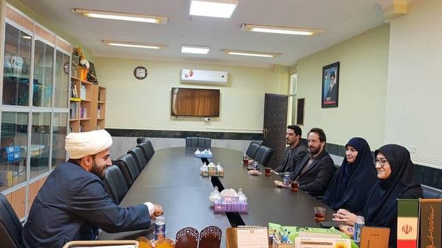 همکاری راهبردی نهادهای فرهنگی لرستان در مسیر ترویج کتاب‌خوانی