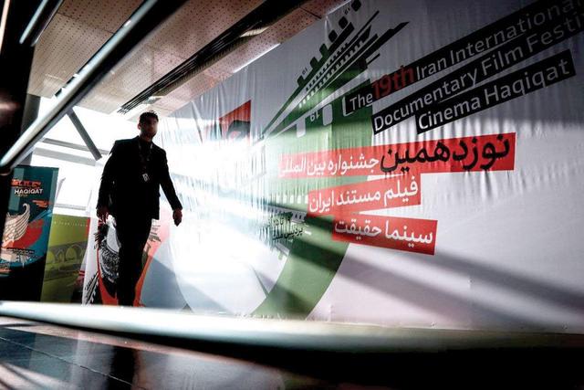 وقتی انسانیت مرزها را در می نوردد