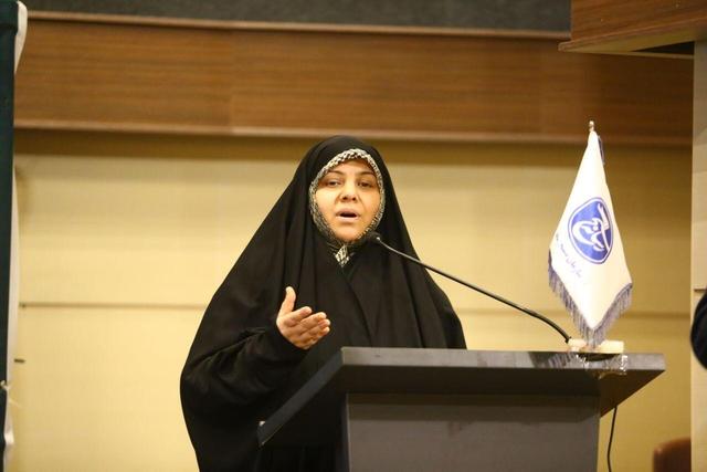 آسیه جوکار؛ الگوی برجسته زن ایرانی مسلمان در توازن علم و خانواده 