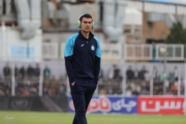 ماموران ویژه برای دیدن ملی پوش استقلال!