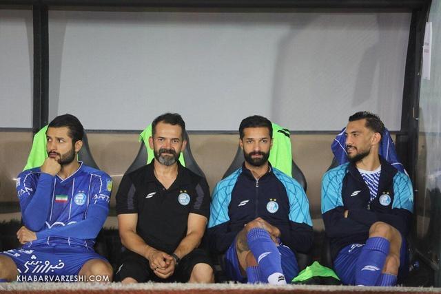 دلیل ترس مدافع باتجربه استقلال از تعویض مشخص شد؛ خروج آقای حاشیه پس از ۳ ماه و ۳ روز از داگ هاوس ساپینتو!