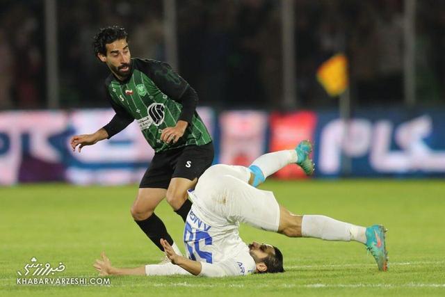 ویدیو| مدافع استقلال با وضعیتی تکان دهنده: جان فوتبالیست‌ها هیچ اهمیتی برای داوران ندارد