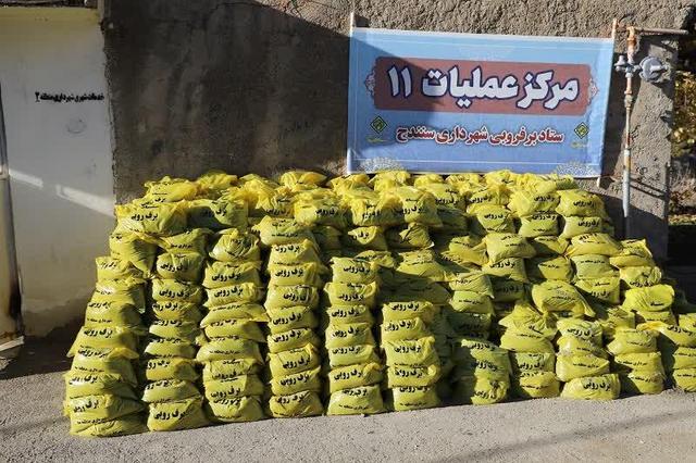 اصغری: ۲۳ ایستگاه برفروبی برای عبور ایمن از زمستان در سنندج فعال شد