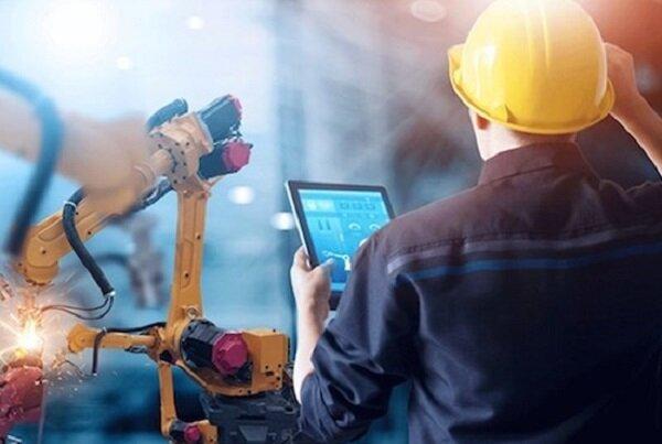 تنها ۲۰درصد از اساتید درگیر قراردادهای ارتباط با صنعت دانشگاه هستند