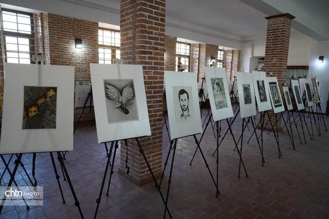 برپایی نمایشگاه گروهی هنرهای تجسمی در موزه شهر ارومیه