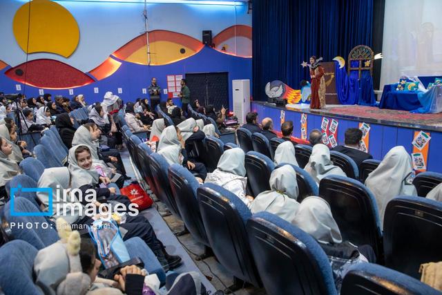 پند و قصه بهترین بستر آموزش ارزشها و هنجارهای فرهنگی به کودکان است