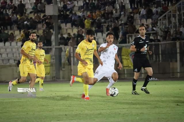 مربی تیم فوتبال فجرسپاسی: روی نقاط قوت و ضعف ملوان کار کردیم