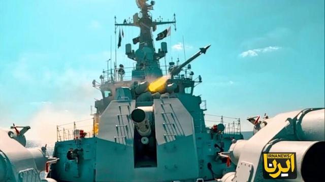 پاکستان سامانه موشکی چینی را با موفقیت در دریا آزمایش کرد+فیلم