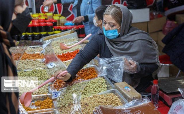 آغاز به کار نمایشگاه یلدا در کرج؛ انصاف اصناف رکن اصلی تنظیم بازار 