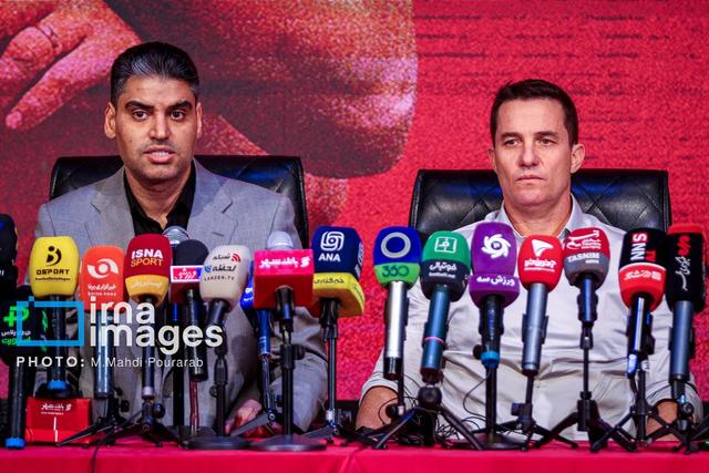 مدیرعامل پرسپولیس زیرتیغ جراحی