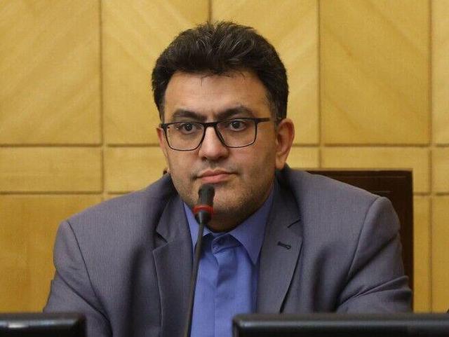 نماینده مجلس: سرانه بودجه دانشگاه‌های اراک با واقعیت جمعیت دانشجویی همخوانی ندارد