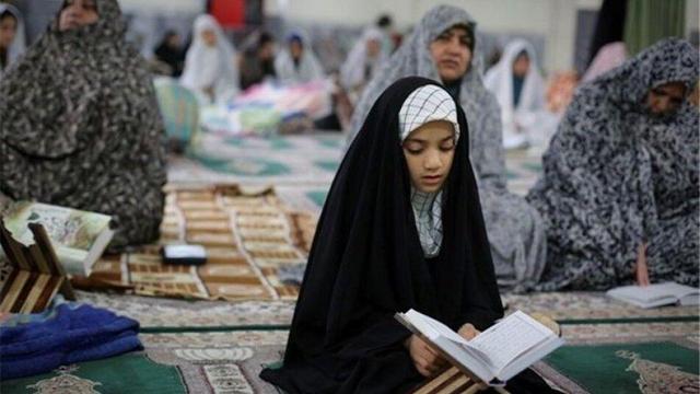 امام جمعه آستارا: اعتکاف فرصتی برای نزدیکی بیشتر به خدا است